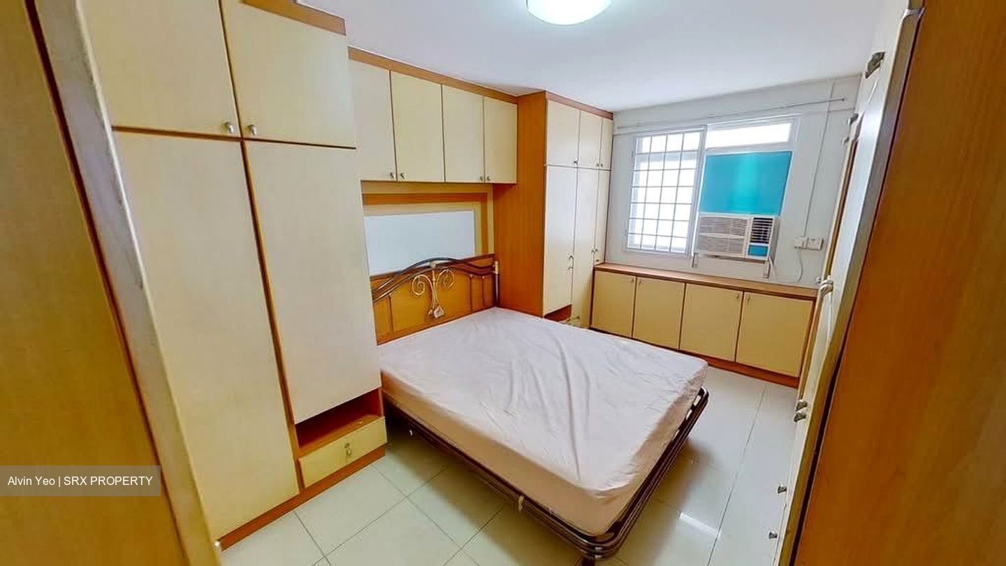 Blk 97 Crescent View (Queenstown), HDB 3 Rooms #533805551